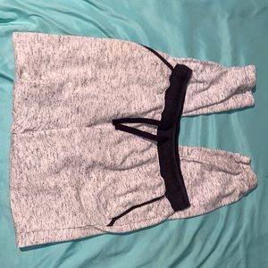 Women’s Lounge/sweat pants